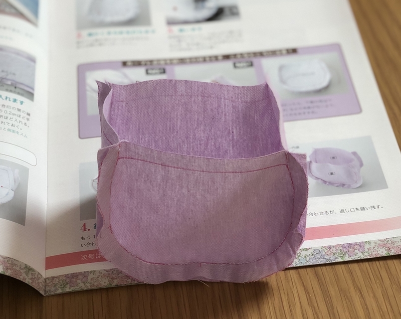 リバティプリントでハンドメイド　バネポーチ