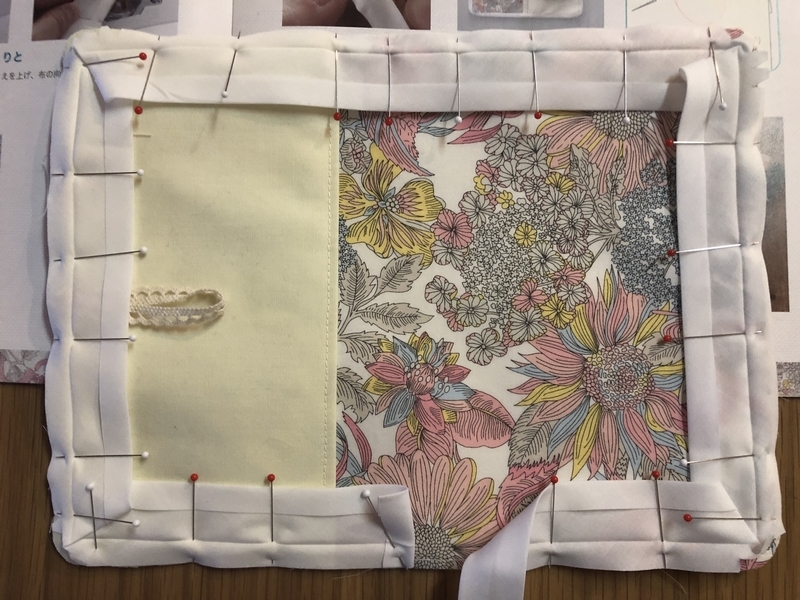 リバティプリントでハンドメイド マルチケース