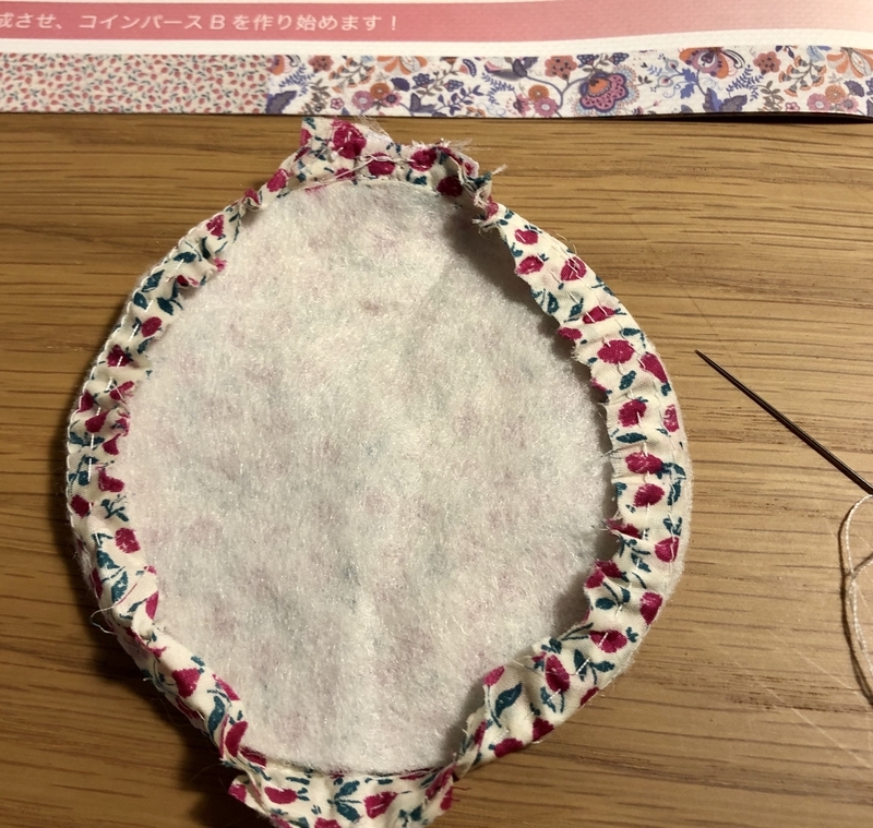 リバティプリントでハンドメイド　コインパース