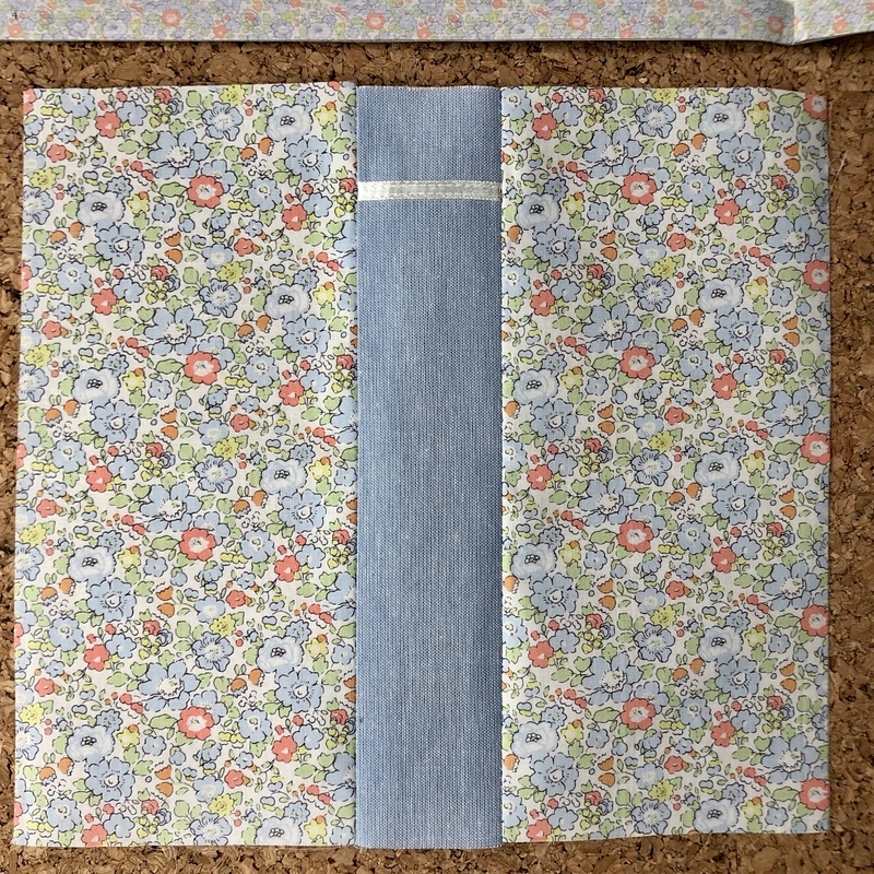 リバティプリントでハンドメイド　ふくさ