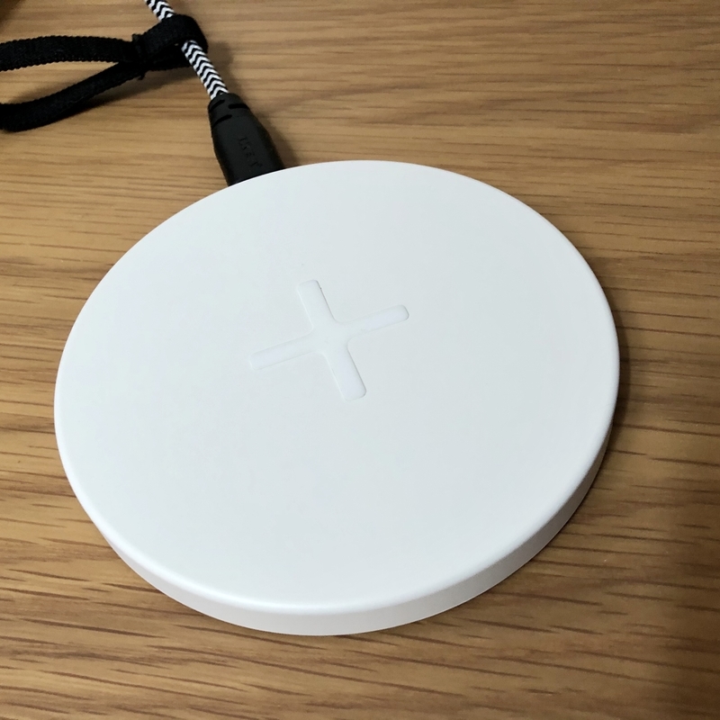 IKEA　ワイヤレス充電器