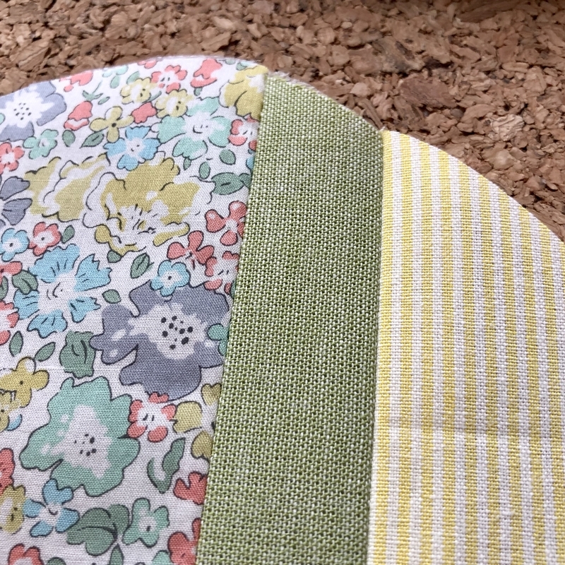 リバティプリントでハンドメイド
