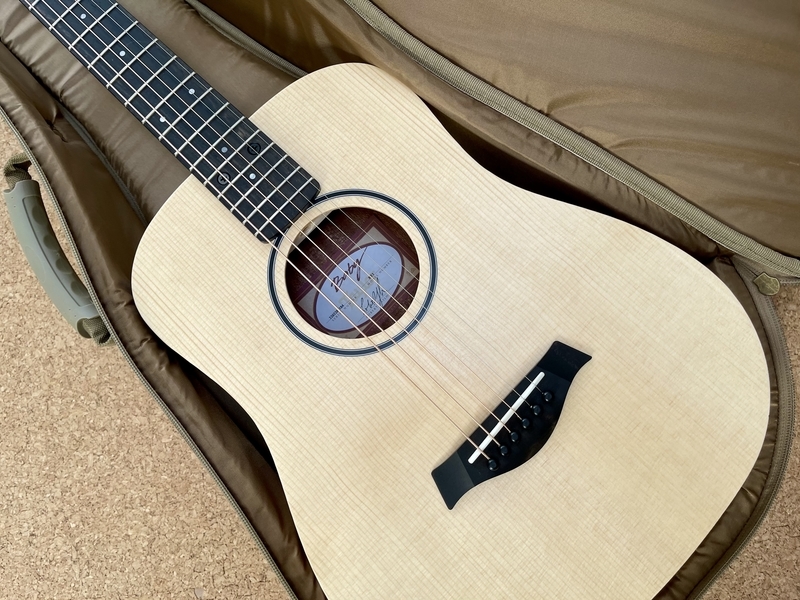 Baby Taylor BT1