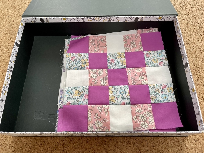 リバティプリントでハンドメイド