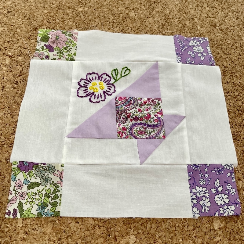 リバティプリントでハンドメイド　パッチワーク