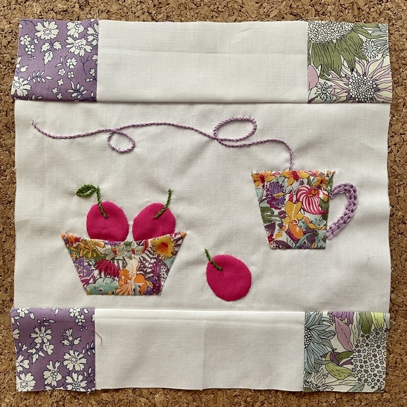 リバティプリントでハンドメイド