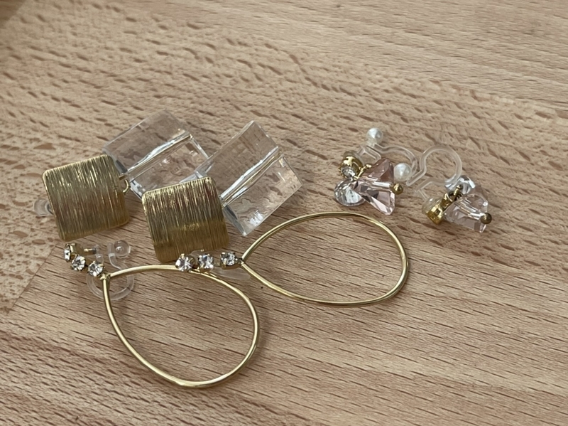 ピアス　ノンホールピアスに変更