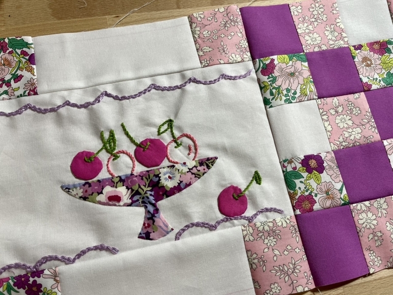 リバティプリントでハンドメイド　デアゴスティーニ