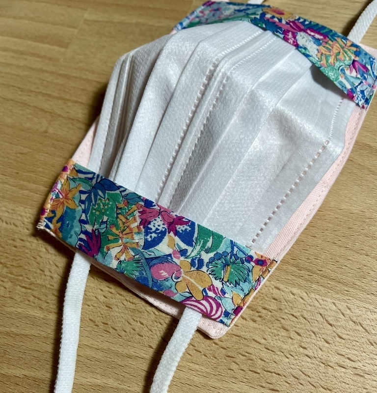 マスクカバー　ハンドメイド