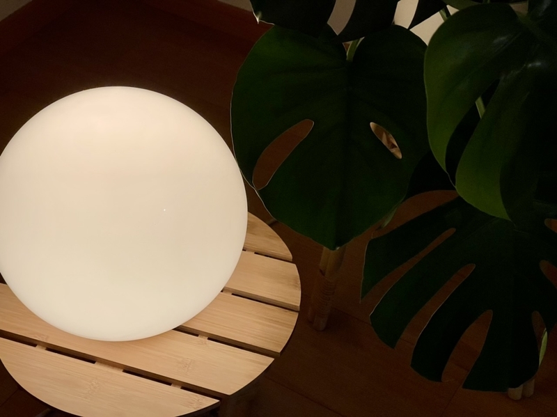 IKEA　FADO テーブルランプ