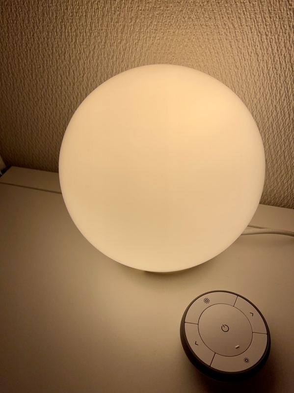 IKEA　FADO テーブルランプ