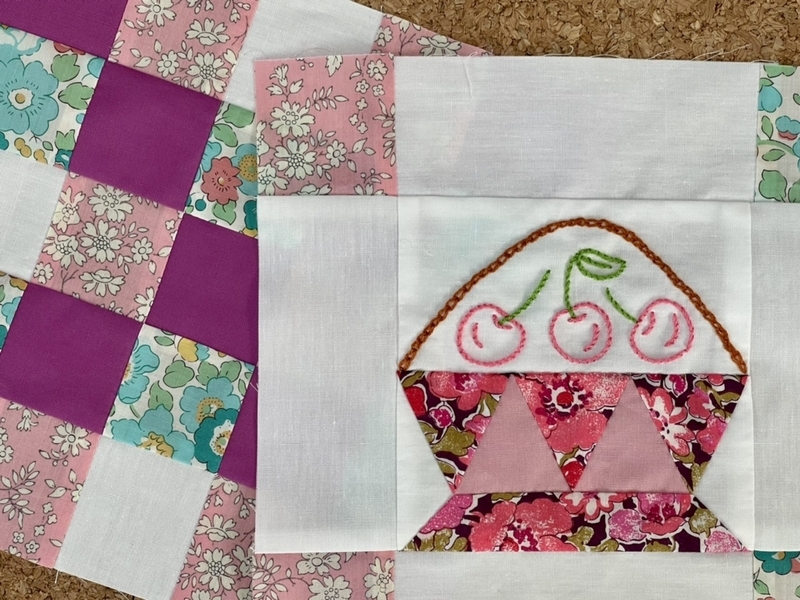 リバティプリントでハンドメイド　デアゴスティーニ