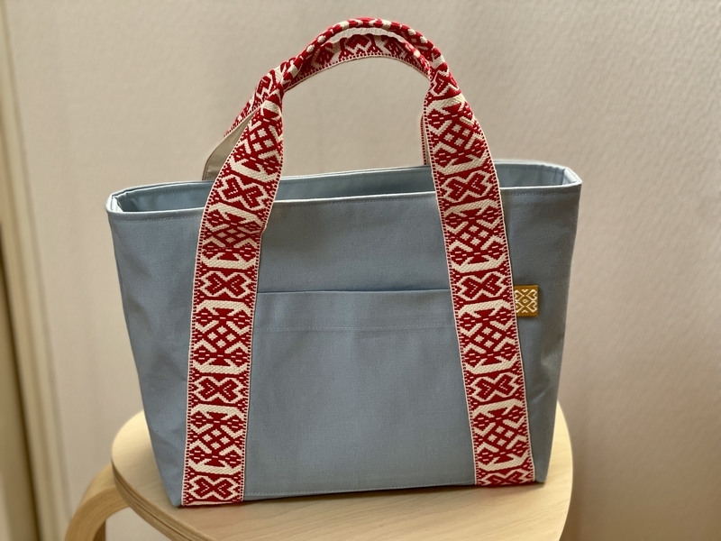織リボンのトートバッグ