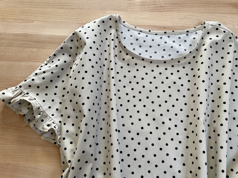 シンプルで役立つ大人の日常服