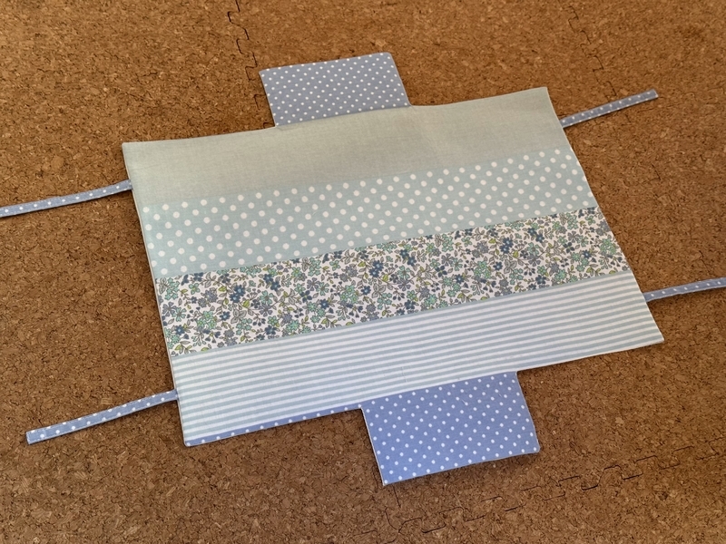 ポケットつきティッシュカバー