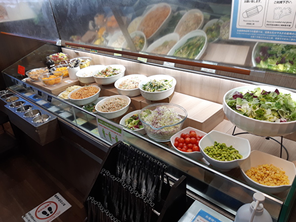 サラダバー スエヒロ館