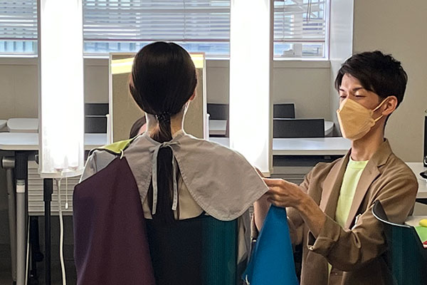 福岡を中心に九州で学園祭にてパーソナルカラー診断を行っています