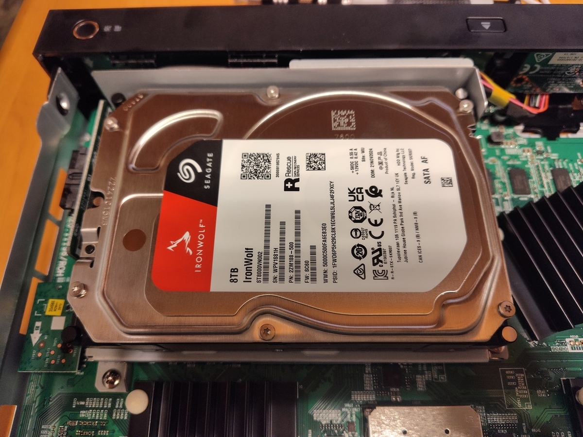 M1 MoonFBR-HW510 > HW4010 HDD:4TBに改変 ハードディスク容量アップ改造