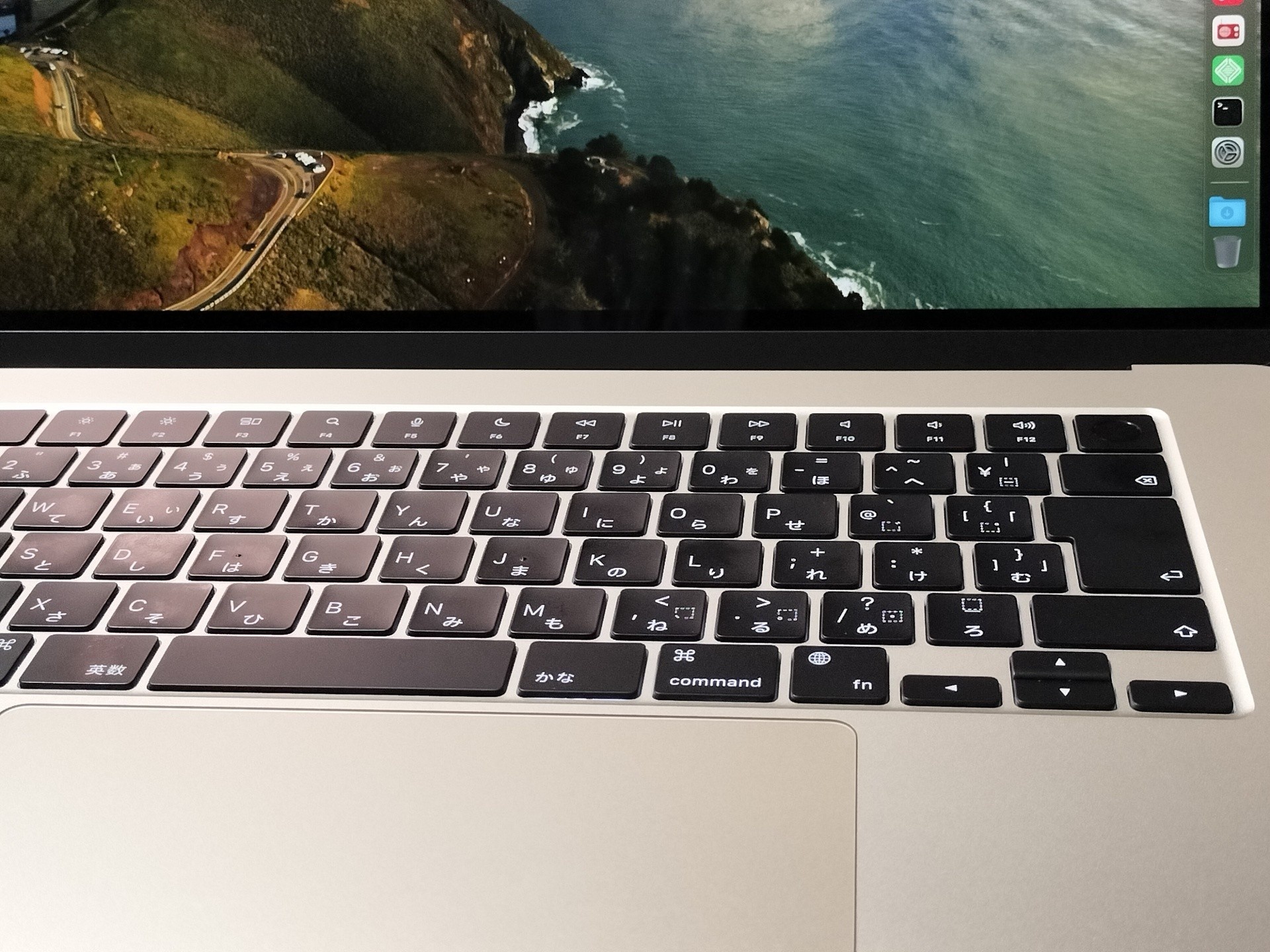 MacBook Air M3 15インチ