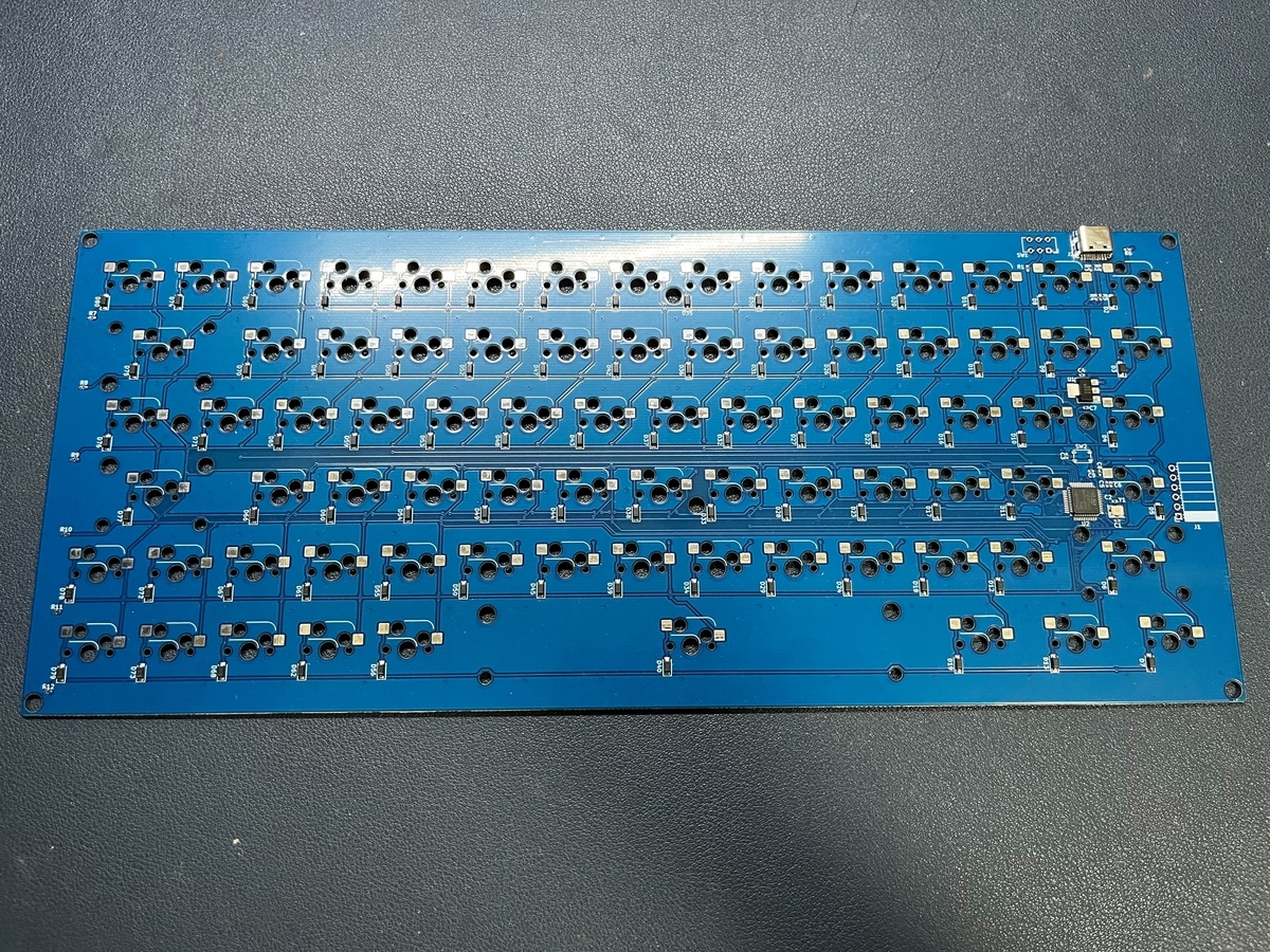 趣味で仕事用のキーボードを自作してみた - Inside of LOVOT