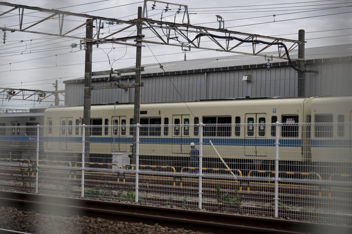 小田急8000形8059F屋根の部品が外され廃車と小田急3000形3271Fリニューアル中の様子 大野総合車両所 - f_syo