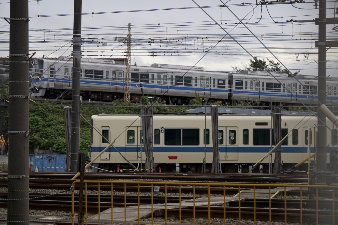 小田急8000形8059F 10.9号車 解体線の様子 - f_syo