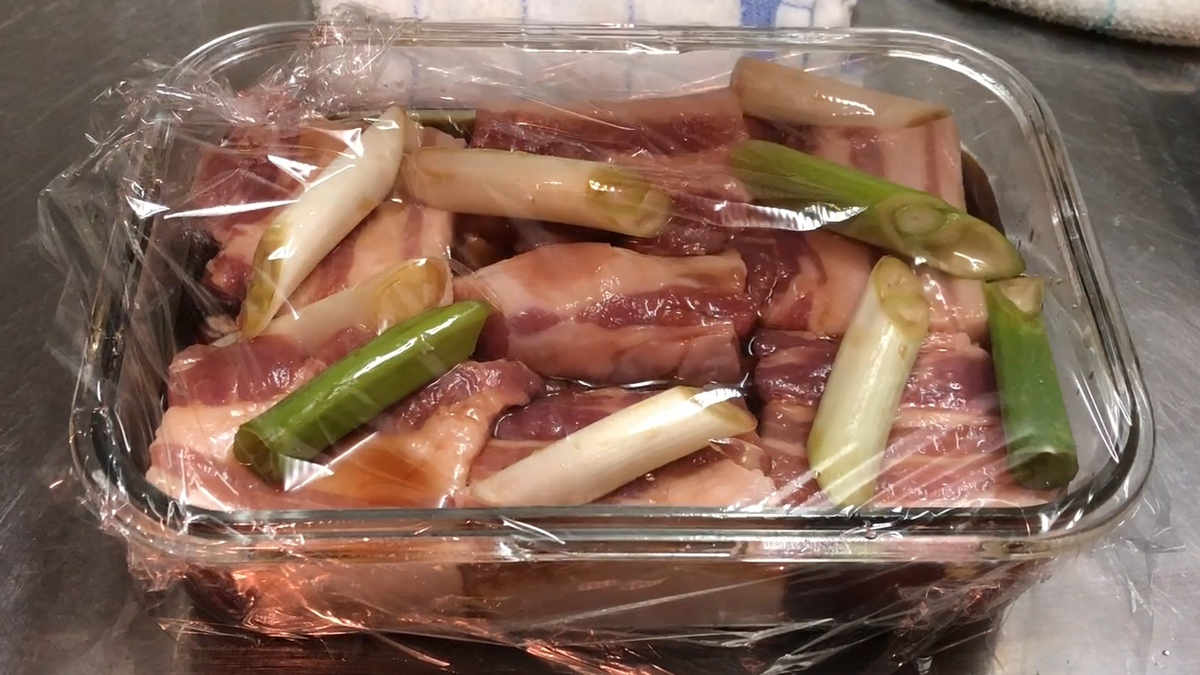 角煮電子レンジ前