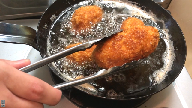 豚こまチーズ色