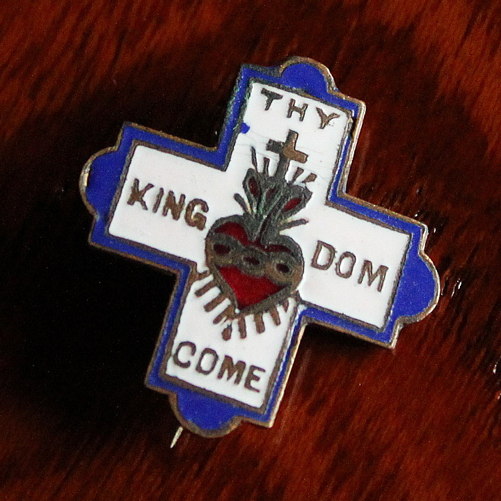 USAヴィンテージ十字架・ハートピンバッジ｜キリスト教聖品THY KINGDOM COMブローチ [ACS-18-019]