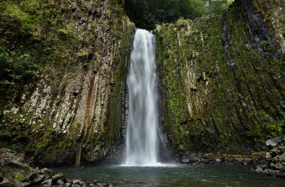 鹿目の滝