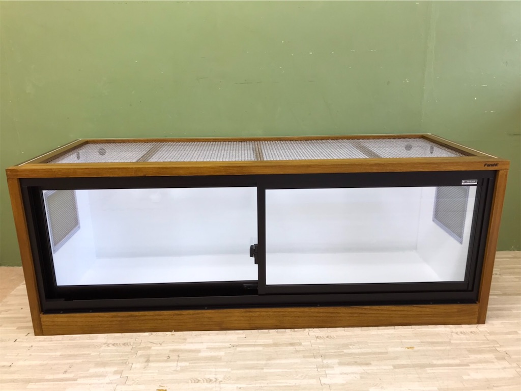 FandK 木製ショーケース ケージ 通気孔付き 爬虫類 小動物 即納品ケージご紹介 - F and K 爬虫類・小動物木製ケージ
