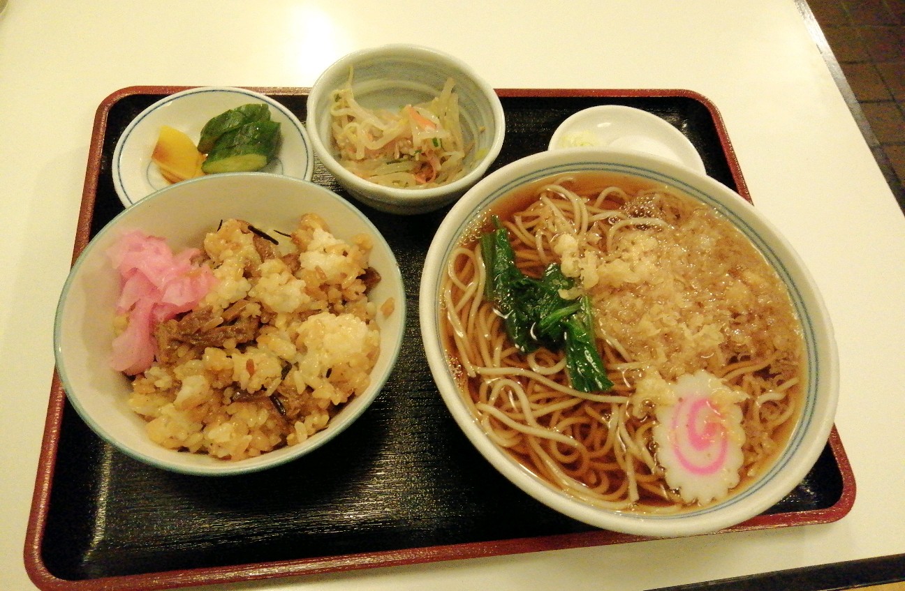 西川口の やぶ重 でそば定食を食べました ほぼ西川口 西川口の やぶ重 でそば定食を食べました ほぼ西川口