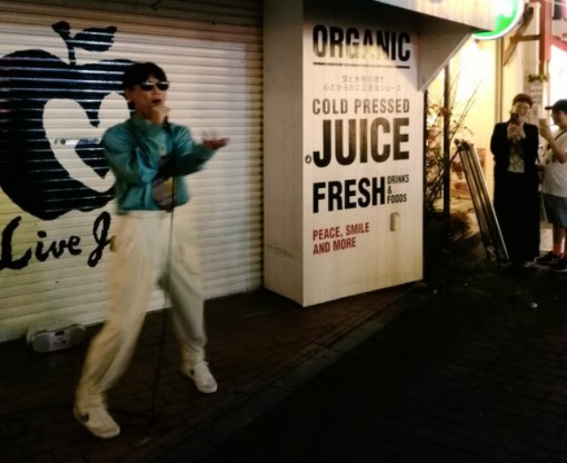 サカナクション山口一郎がゲリラで下北沢に出没した場所をアーカイヴし