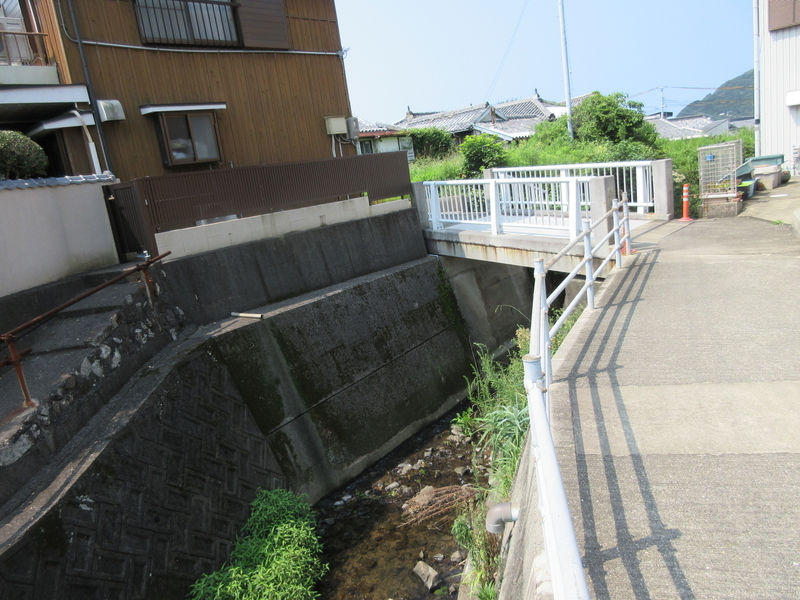 f:id:faux-pas1985:20190803100336j:plain f:id:faux-pas1985:20190803100336j:plain