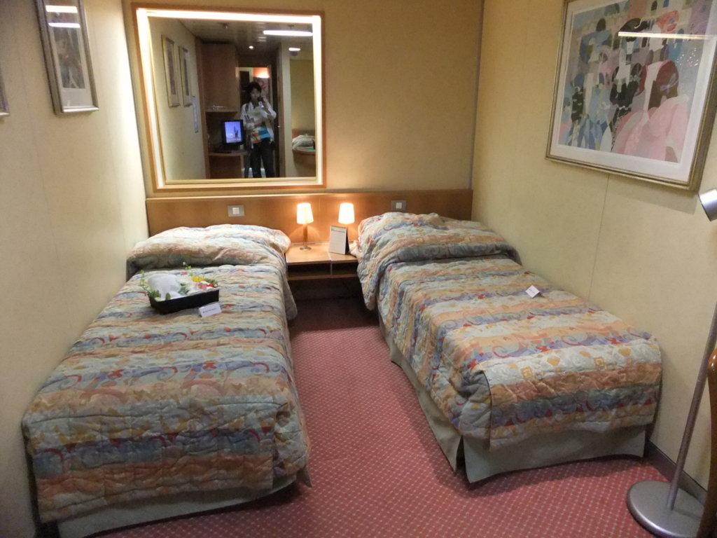 オーシャン ドリーム号 客室 世界中の風に吹かれて 世界中の風に吹かれて