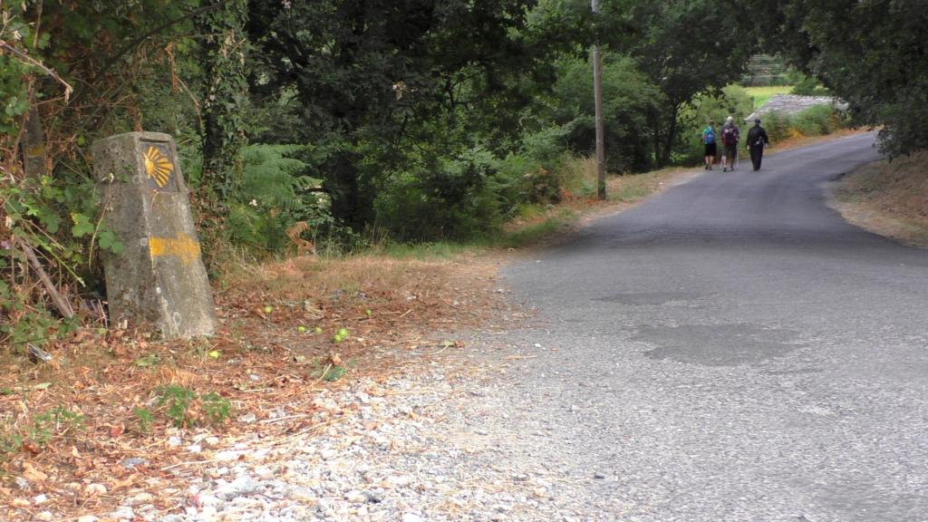 聖地サンティアゴを目指す！巡礼1日目