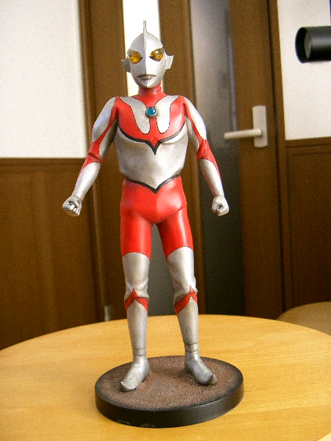 メディコム・トイ RAH 偽ウルトラマン ザラブ星人30センチ