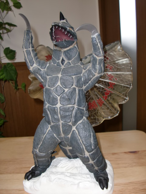 エクスプラス 空想特撮シリーズ 彗星怪獣ドラコ 塗装済み完成品