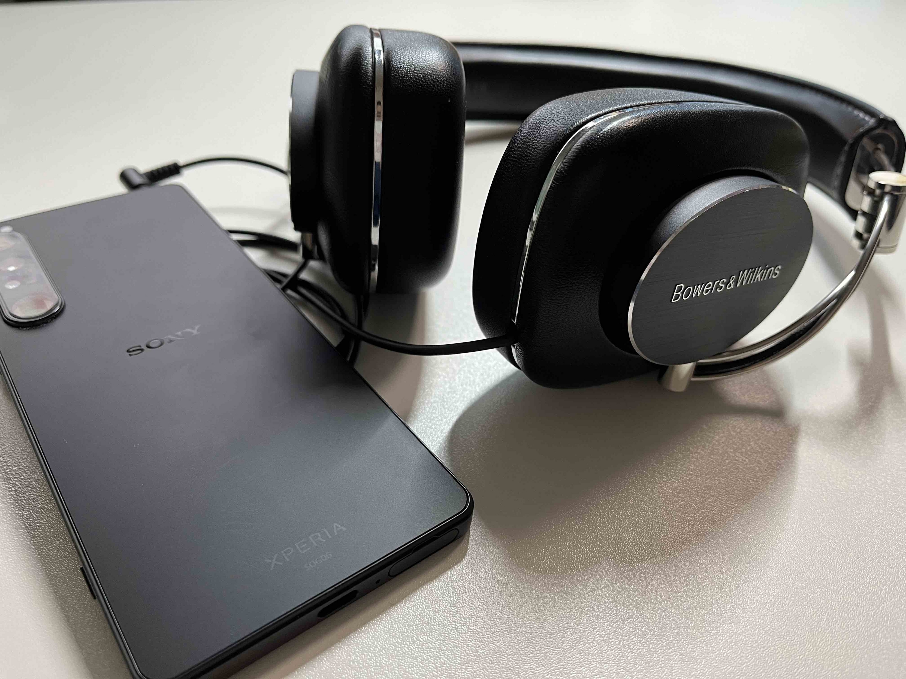 Bowers&Wilkins P7】片耳しか聞こえないヘッドホンを修理してみました