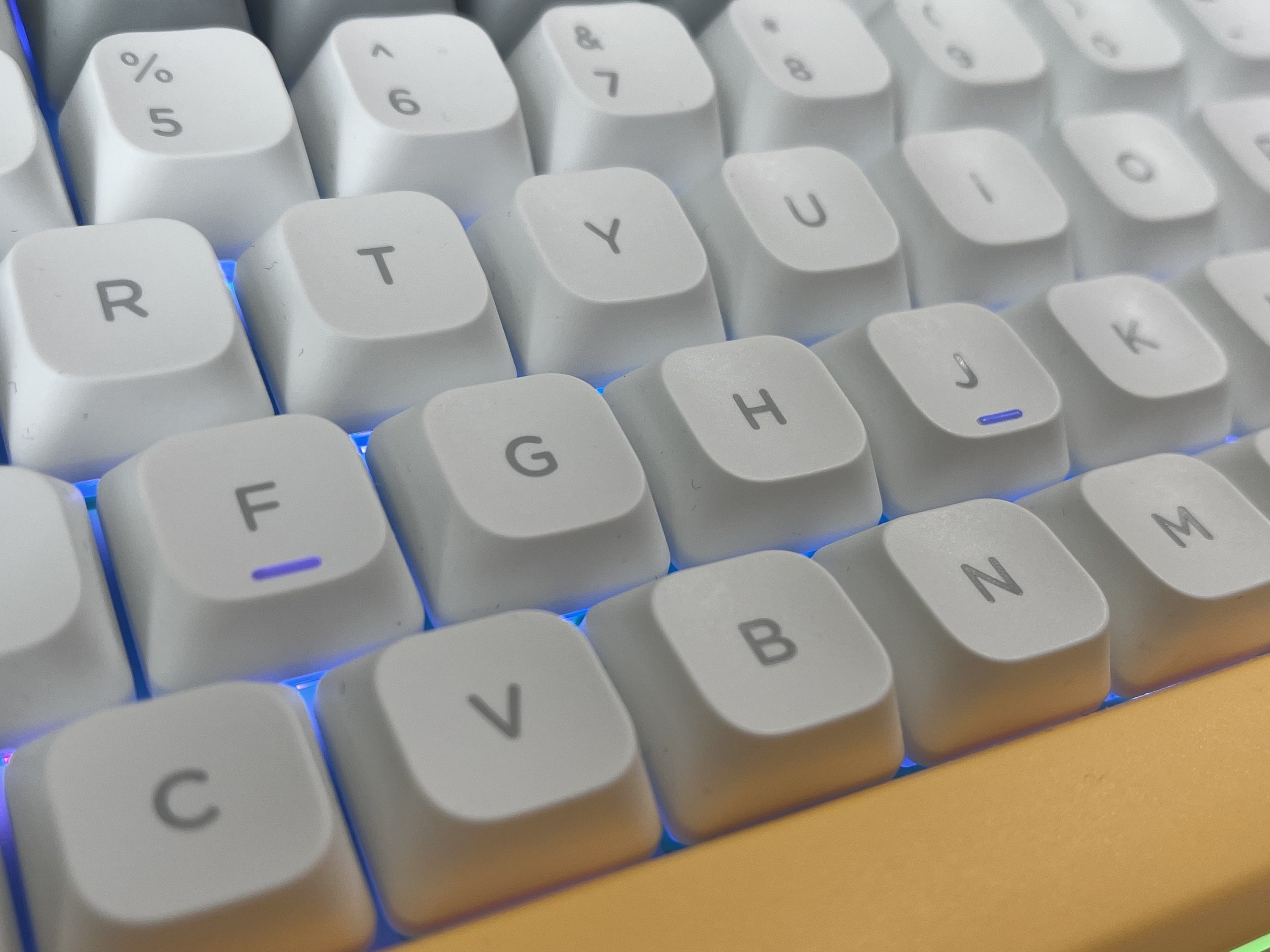 キーボード nuphy holo75 v1 61XfFsfMqsL.jpg_BO30,255,255,