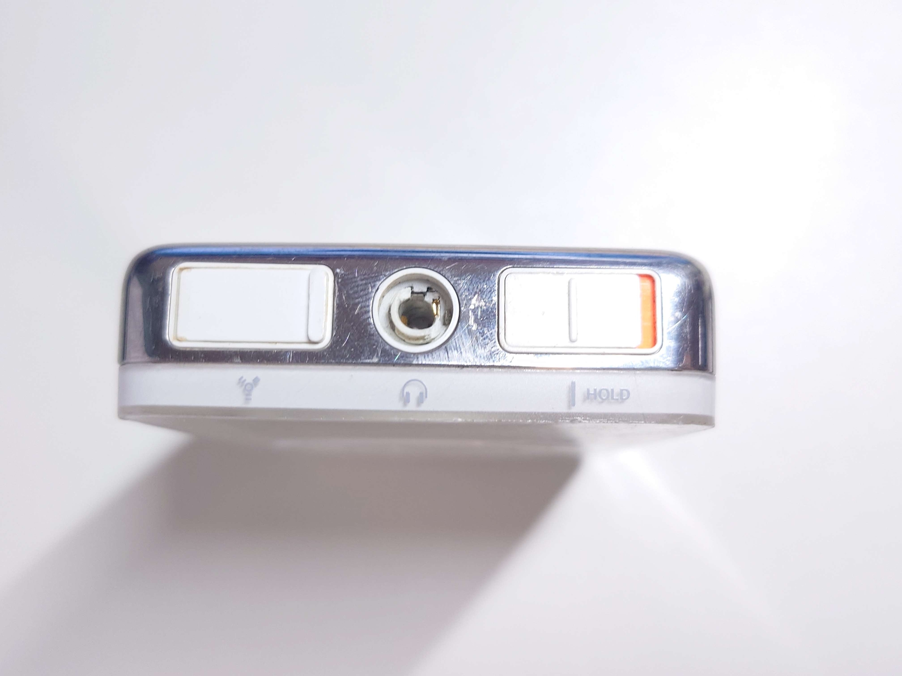 iPod 初代 第2世代 美品 動作確認済み 10GB 2002年モデル iPod 12台持ち男”が振り返る「iPod 20年史」 - AV Watch