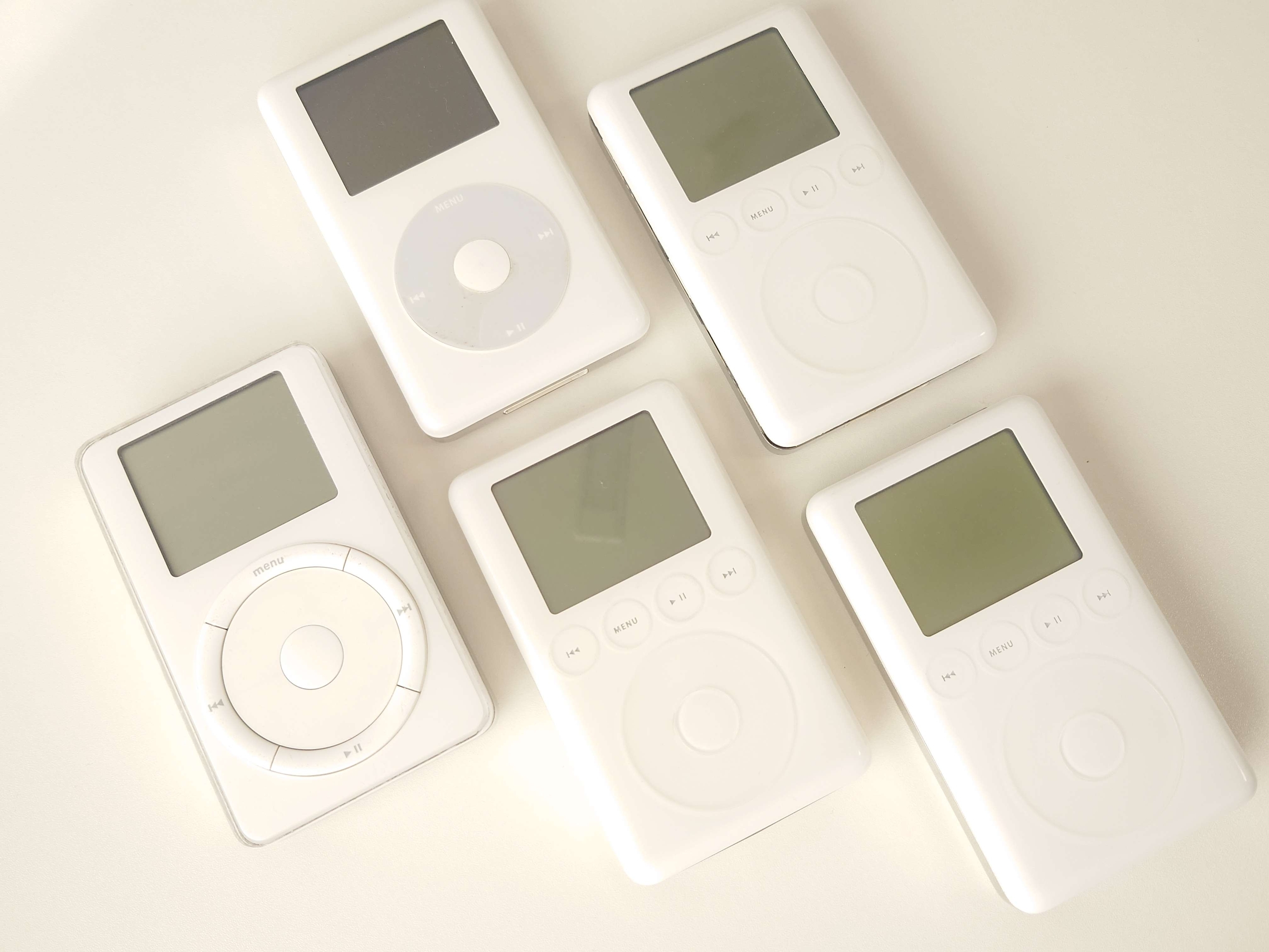 iPod 初代 第2世代 美品 動作確認済み 10GB 2002年モデル iPod Photo】
