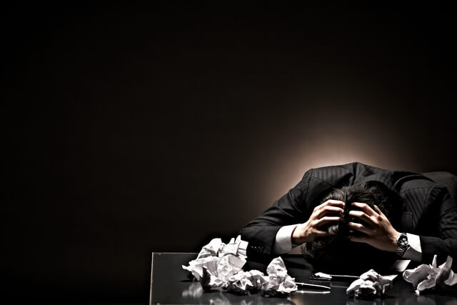 2016年株式投資家が悲鳴を上げた株トップ5