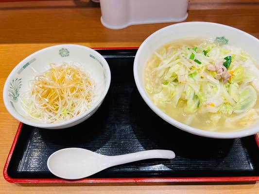 ネギタワータンメン ネギタワータンメン