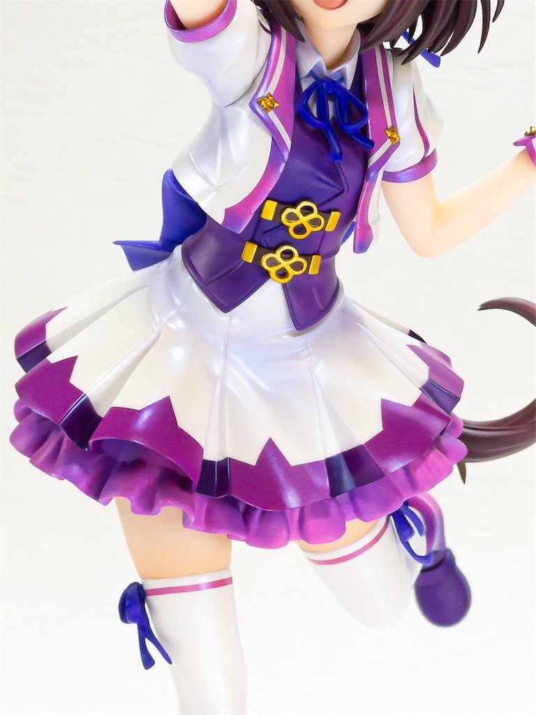ウマ娘　スペシャルウィーク　1/7スケールフィギュア Amazon | ストロンガー(Stronger) 『ウマ娘 プリティーダービー