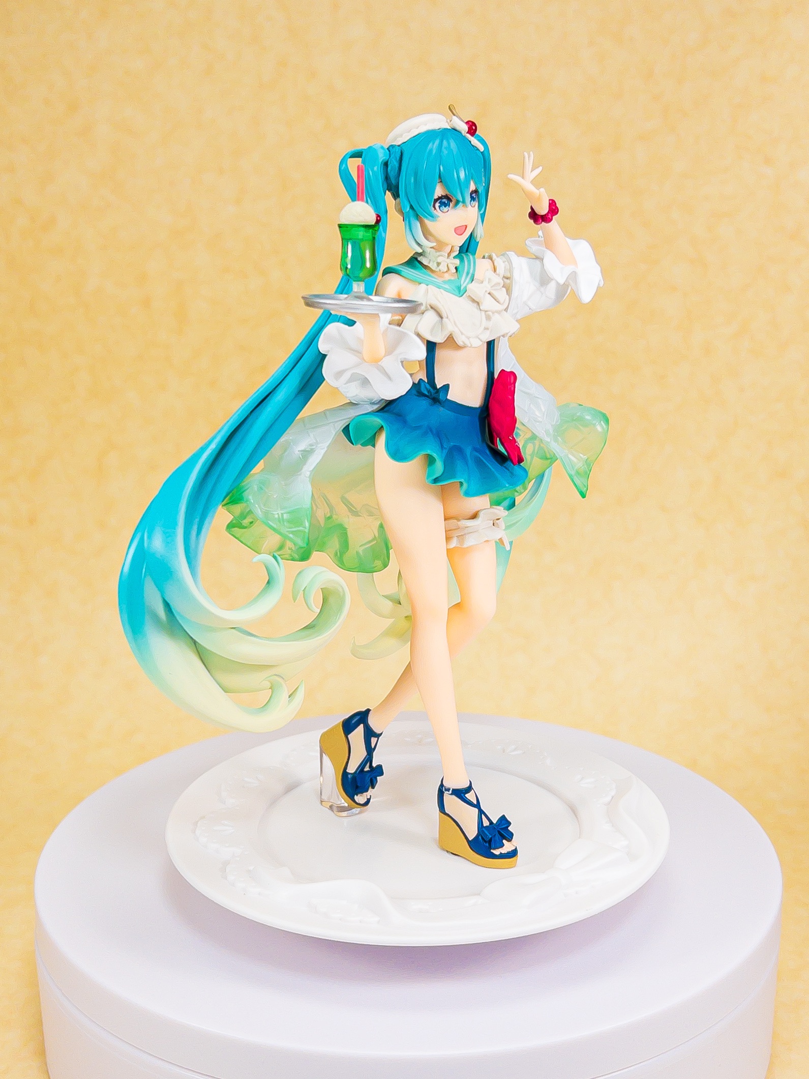 初音ミク　フィギュア　SWEETSWEETS FIGURE　５体　④　セット 初音ミク フィギュア SWEETSWEETS FIGURE 5体 ④ セット - メルカリ