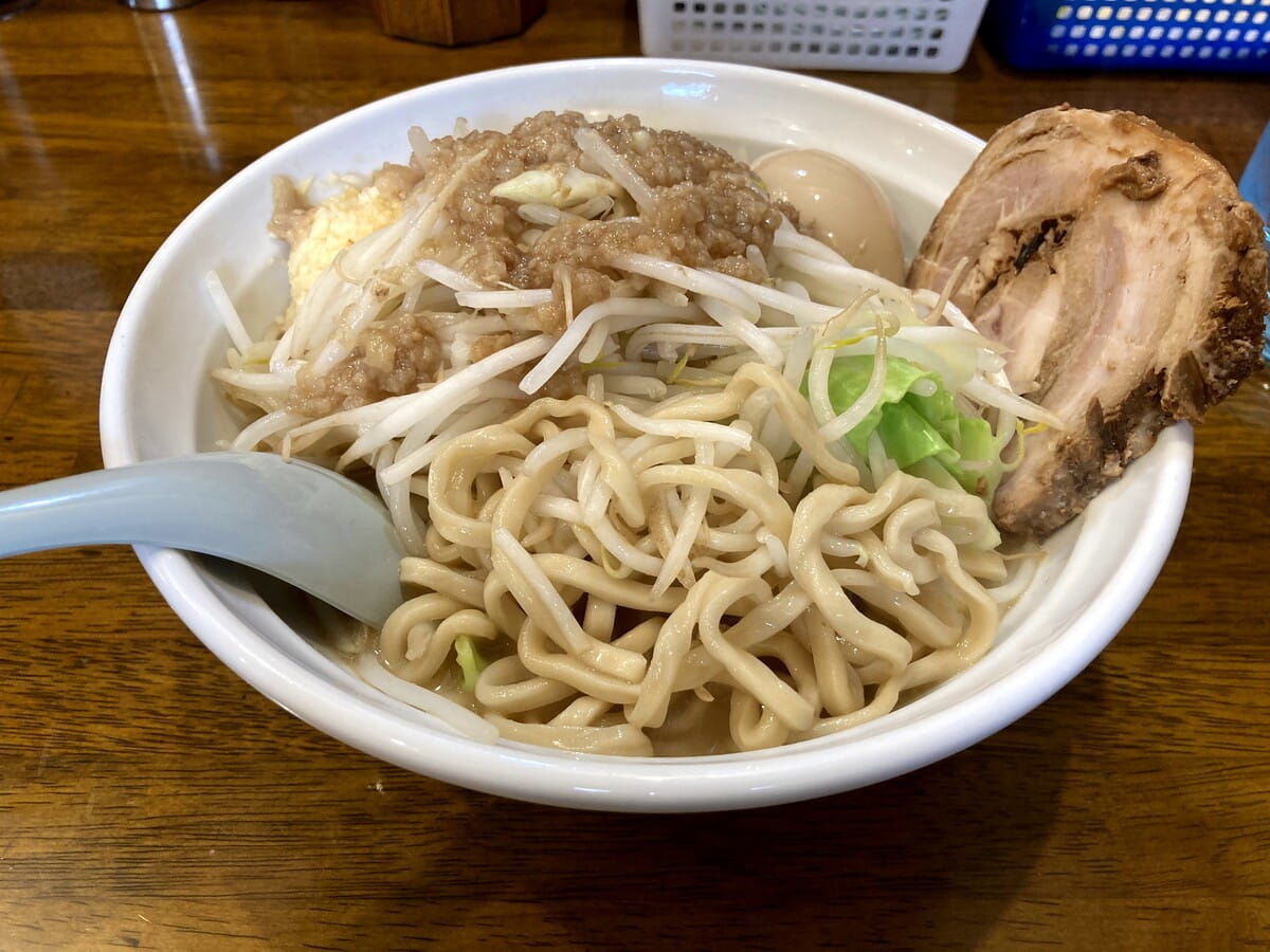爆麺亭_所沢店の麺1