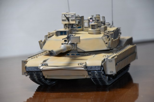 タミヤ 1/35 エイブラムス タスクⅡ タミヤ M1A2エイブラムス タスクⅡ 完成 - firetanの