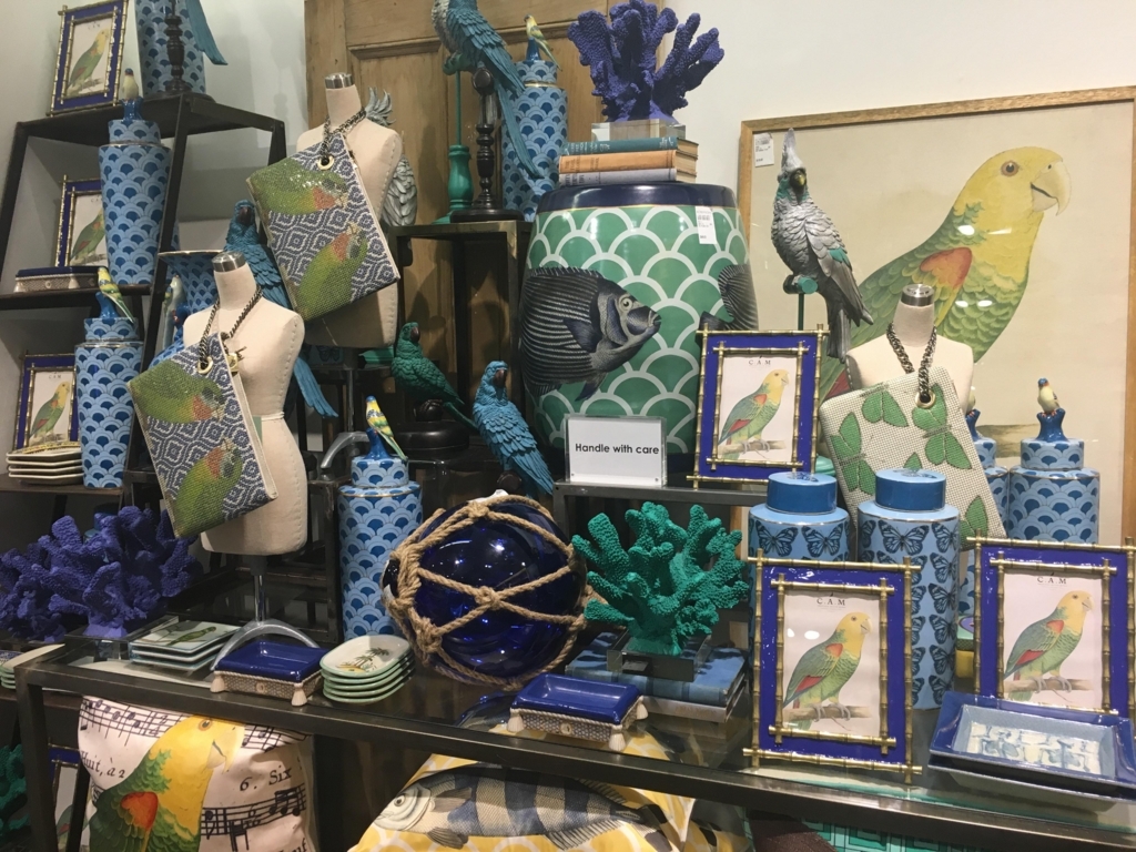 RESIS シンガポールブランド 羊の置物