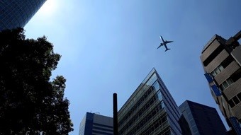 品川駅港南口南側